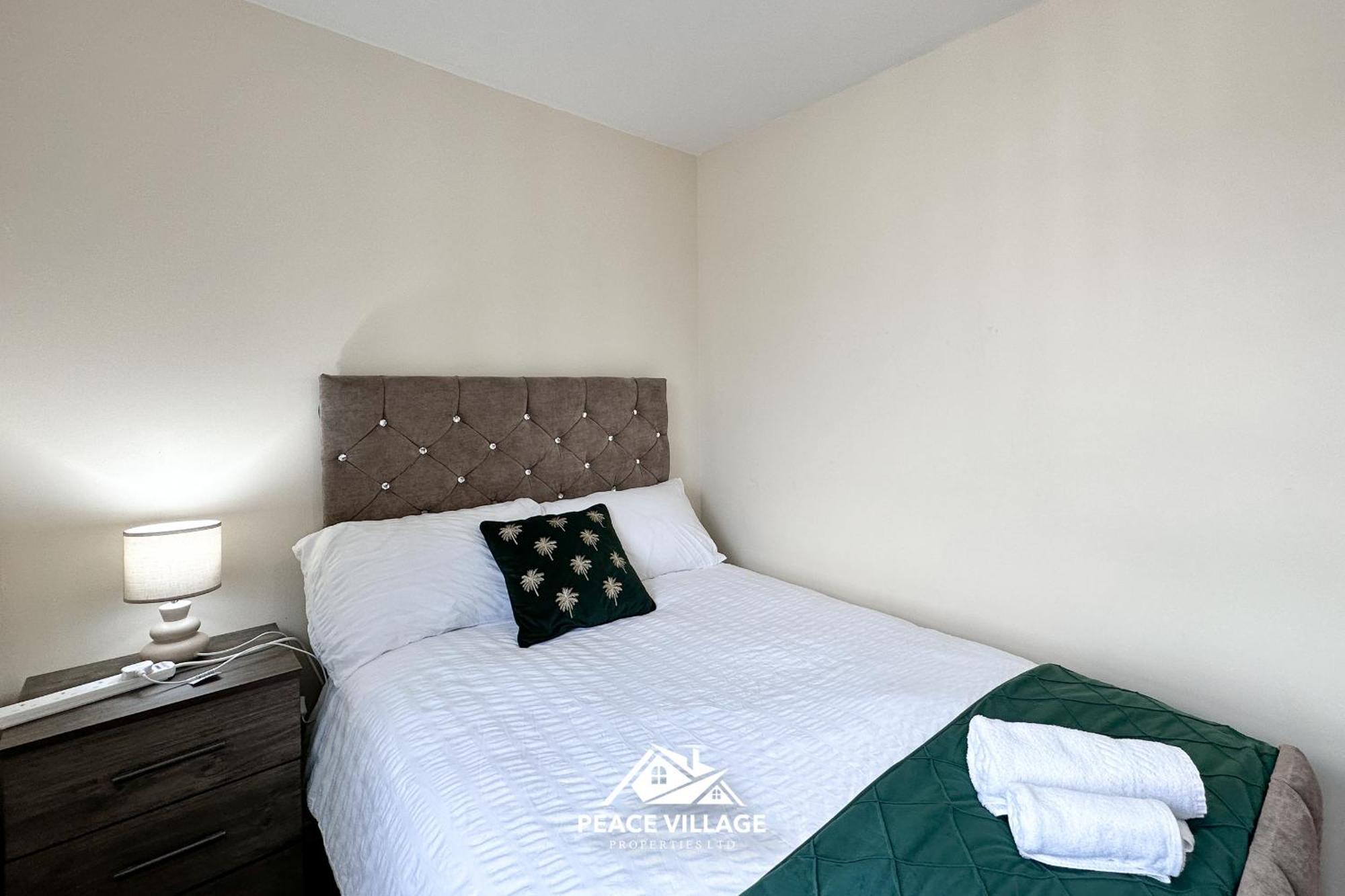 Ashton Co-Living - Private Room Self-Cater 曼彻斯特 外观 照片